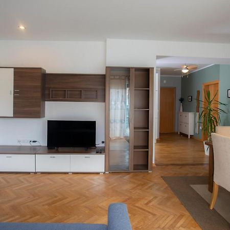 Apartment Rozalija Zirovnica Eksteriør bilde