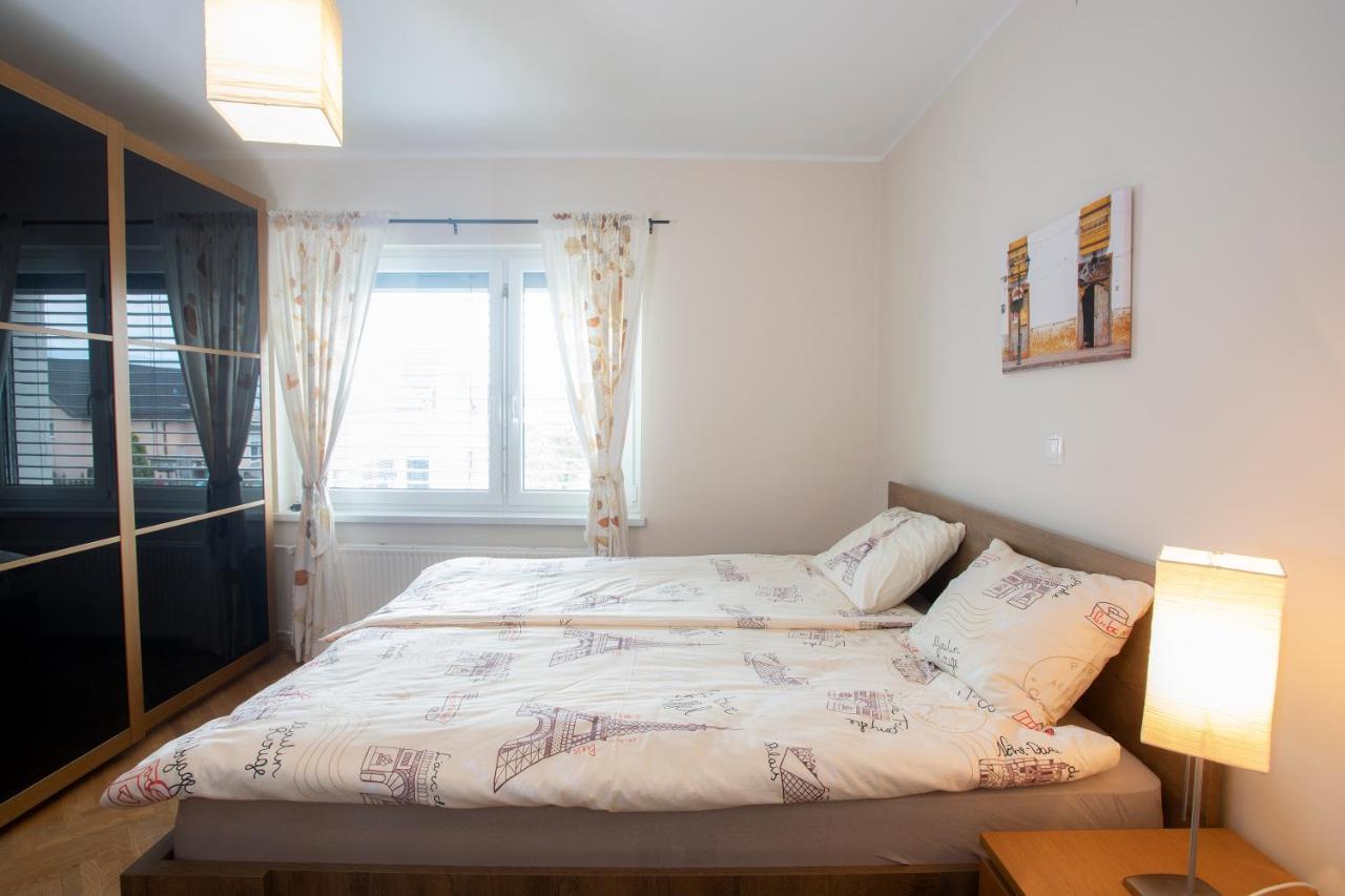 Apartment Rozalija Zirovnica Eksteriør bilde